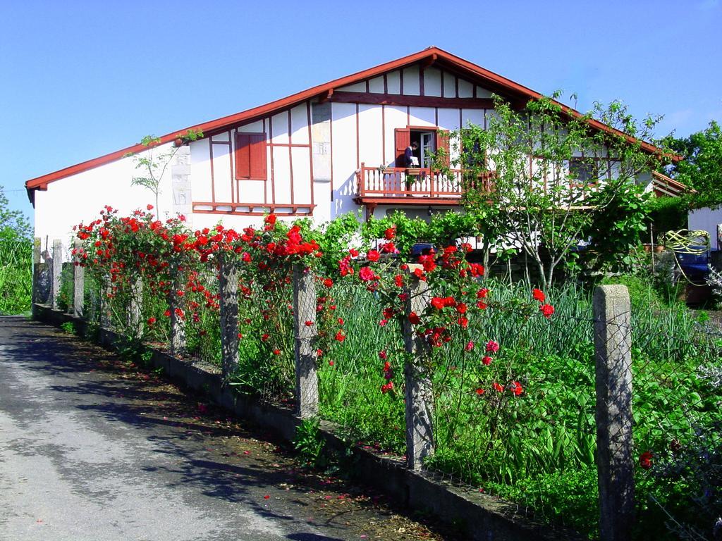 Chambres D'Hotes Bachoc Suhescun Εξωτερικό φωτογραφία